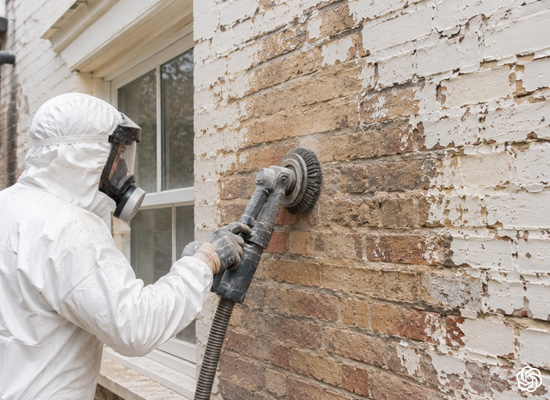 Spotless-and-Shining-Walls-by-Best-Paint-Removal-Services